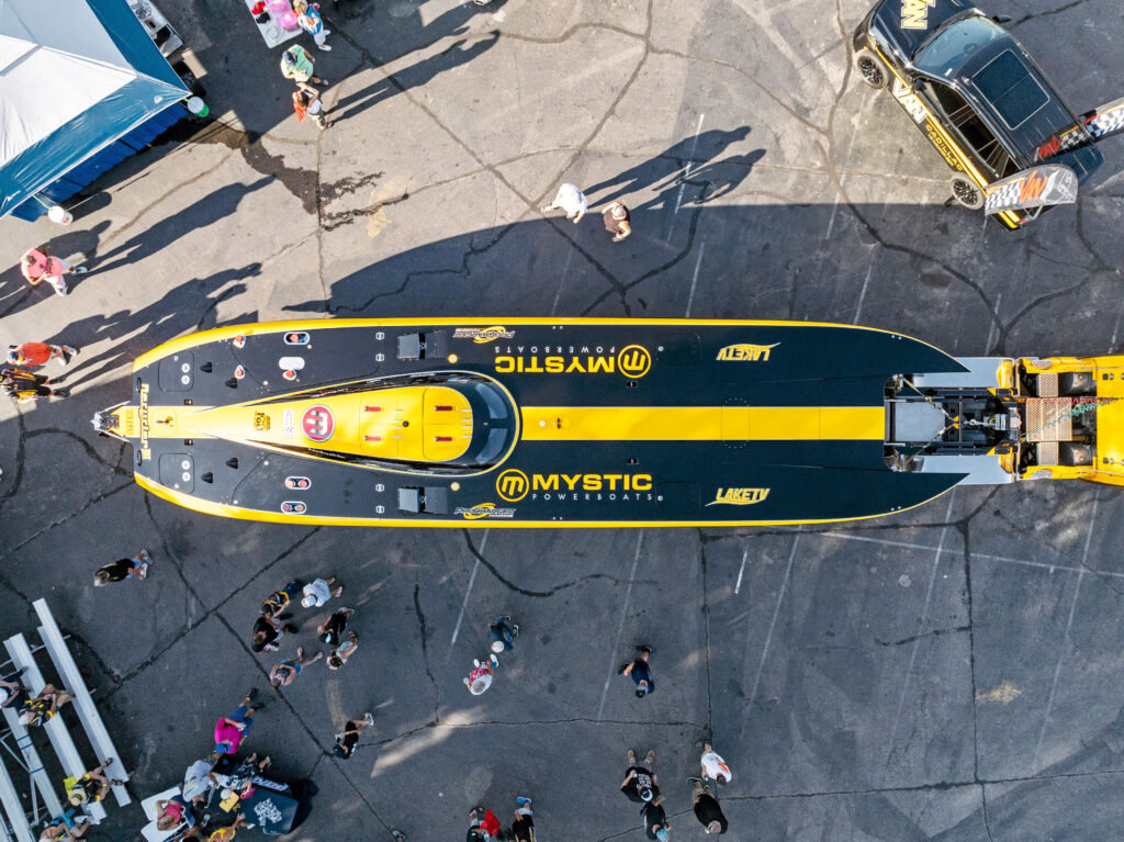 Full Throttle to the Lake of the Ozarks: Mystic Powerboats is Ready for the 2025 Shootout 32 Lake of the Ozarks