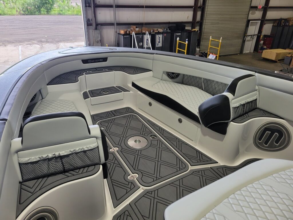 2022 Mystic Powerboats M4200 with quad Mercury Racing 450R engines at Lake of the Ozarks