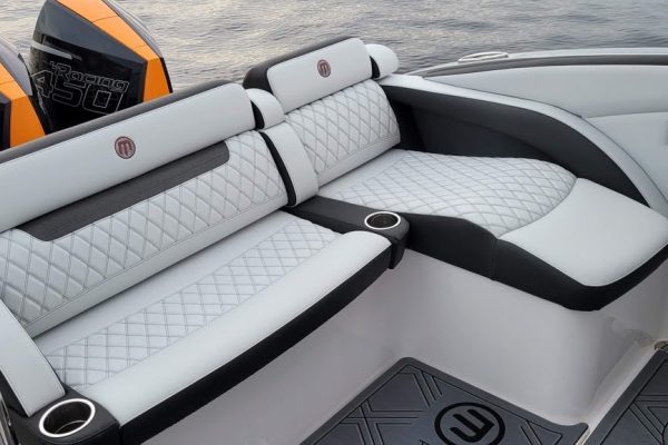 2022 Mystic Powerboats M4200 with quad Mercury Racing 450R engines at Lake of the Ozarks