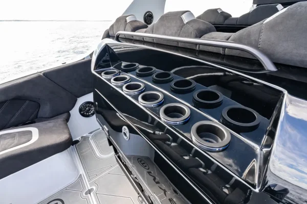 2027-mystic-powerboats-m4200-power-10216160-20260611093651668-4