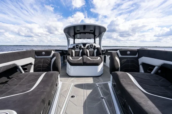 2027-mystic-powerboats-m4200-power-10216160-20260611093745409-2